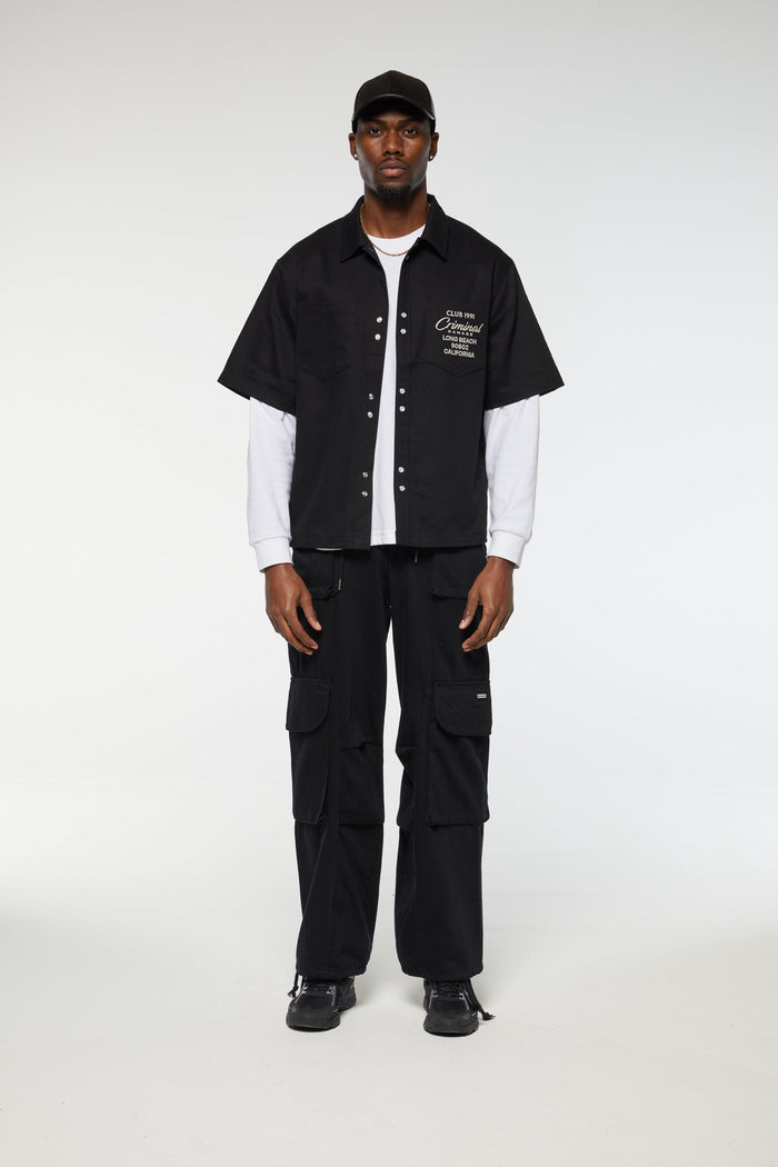 EMBROIDERED SHORT SLEEVED SHIRT