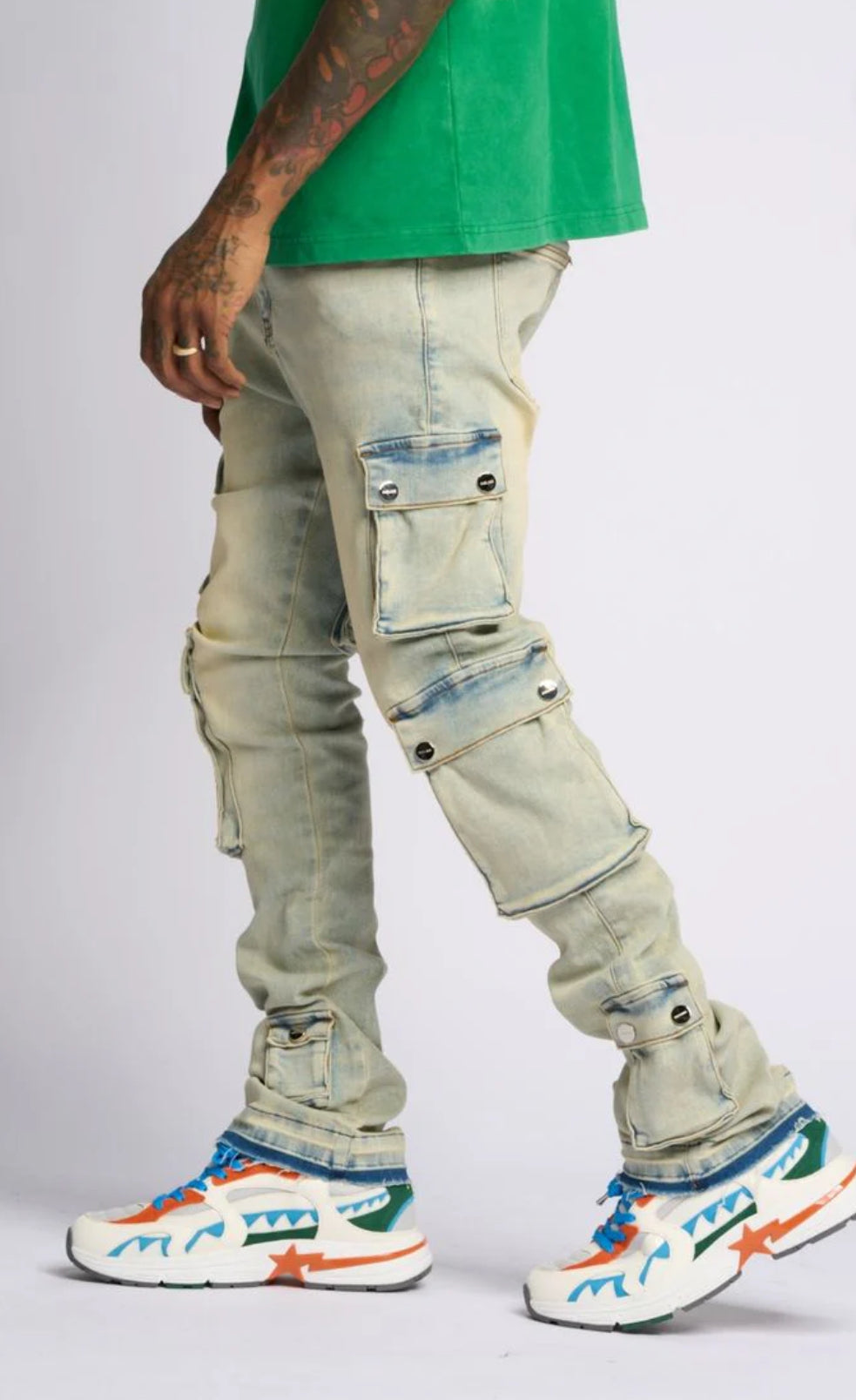 “GRAVATUS” STACK CARGO DENIM